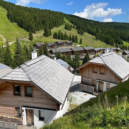 Vesely Svist Chalet Lachtal Exterior photo